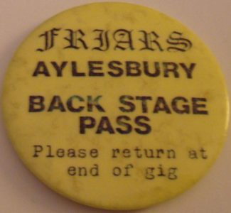 19790630-aylesbury-uk-badge-2