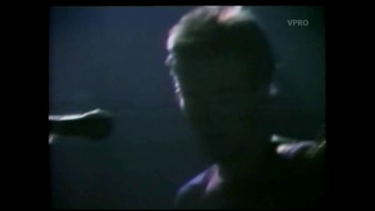 20101227-fragment-neon-1979-vpro-004